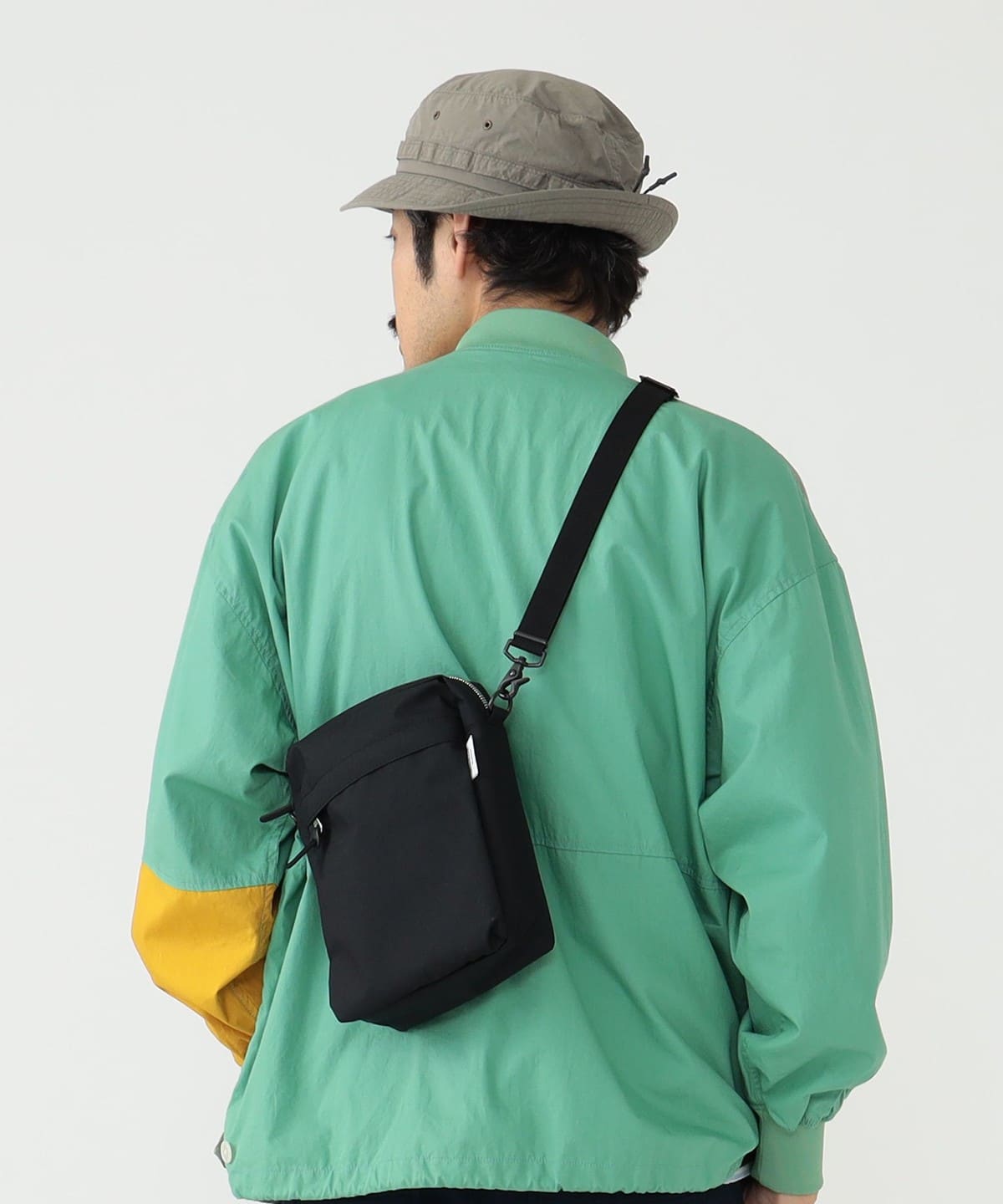 (破格)STANDARD SUPPLY ビームスプラス別注 ショルダーバッグ BEAMS PLUS（ビームス プラス）【別注】STANDARD SUPPLY / WEEKEND