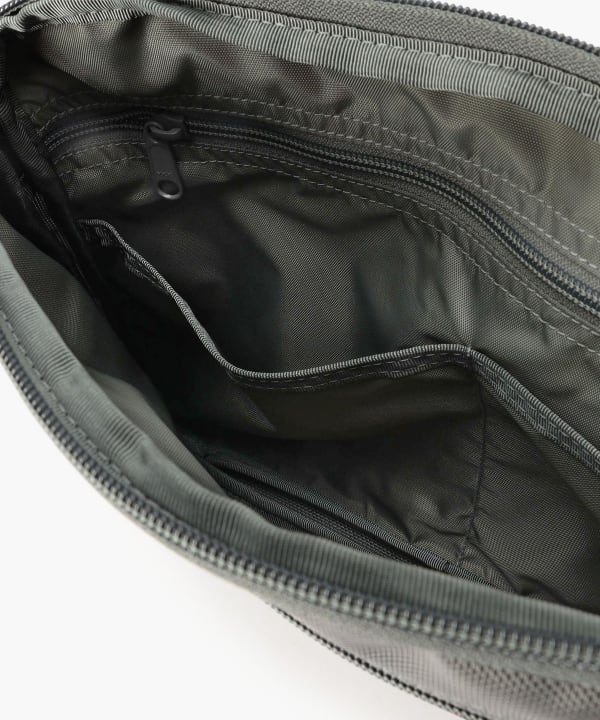 【モアバリエーション限定】BRIEFING / A4 CLUTCH