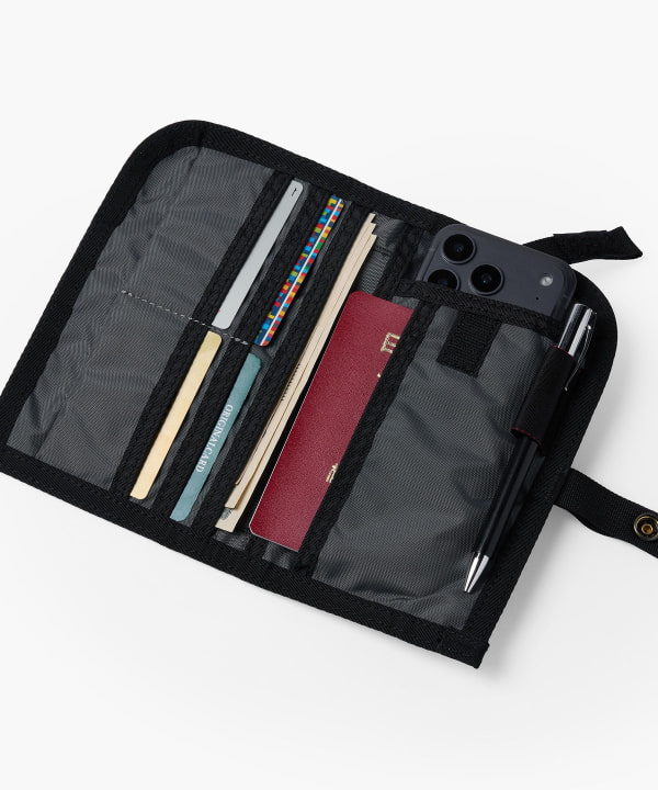 【モアバリエーション限定】BRIEFING / FOLDING PASSPORT CASE