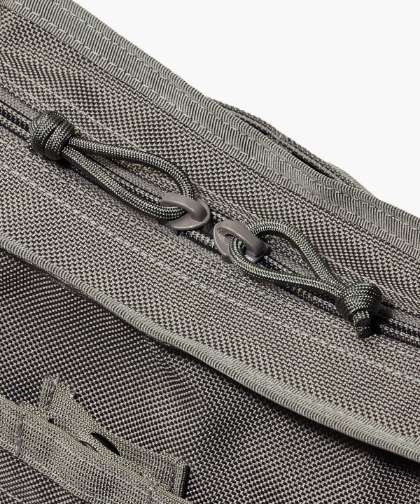 【モアバリエーション限定】BRIEFING / DAY TRIPPER
