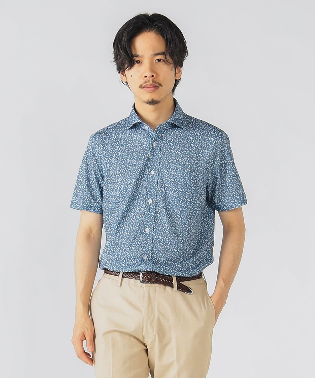 鹿の子 プリント カッタウェイカラー シャツ 25SS(S XL・ストレッチ) シャツ・ブラウス MEN インディゴ小花 L 鹿の子 プリント カッタウェイカラー シャツ 25SS(S XL・ストレッチ) シャツ・ブラウス MEN インディゴ小花 L