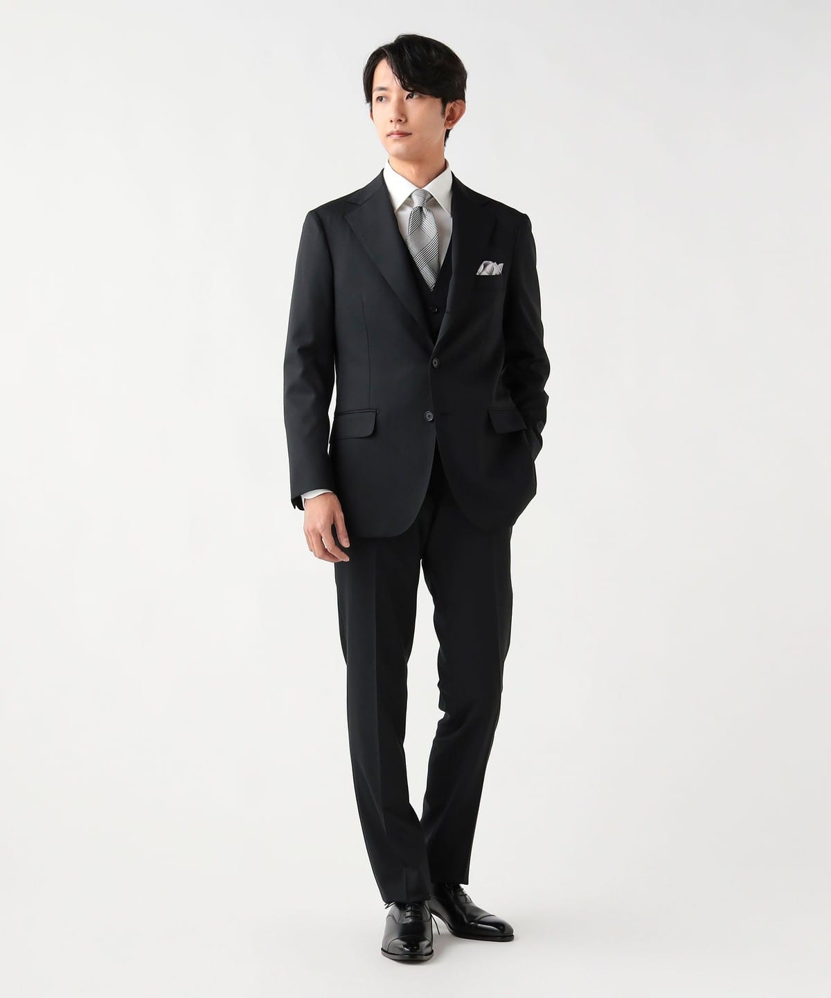 M*K様 BEAMS HEART ビジネススーツ サイズ50 BEAMS HEART（ビームス ハート）130's ブラック 3ボタン 3ピーススーツ