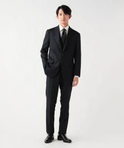 130's ブラック  3ボタン 3ピーススーツ（セットアイテム）