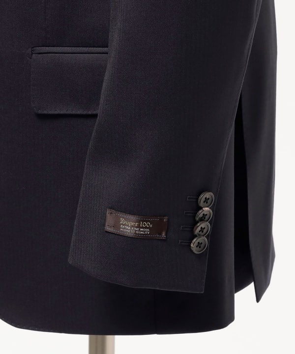 SARTORIA LINE Three-Piece Suit