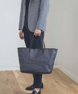 ▲BEAMS HEART / コーティングキャンバス ゴシックプリント トートバッグ