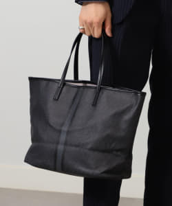 ▲BEAMS HEART / コーティングキャンバス ゴシック ライン トートバッグ