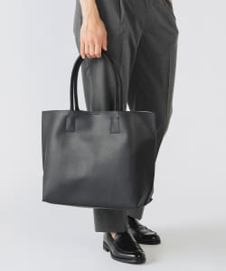 Faux leather tote bag (A4 size storage capacity)