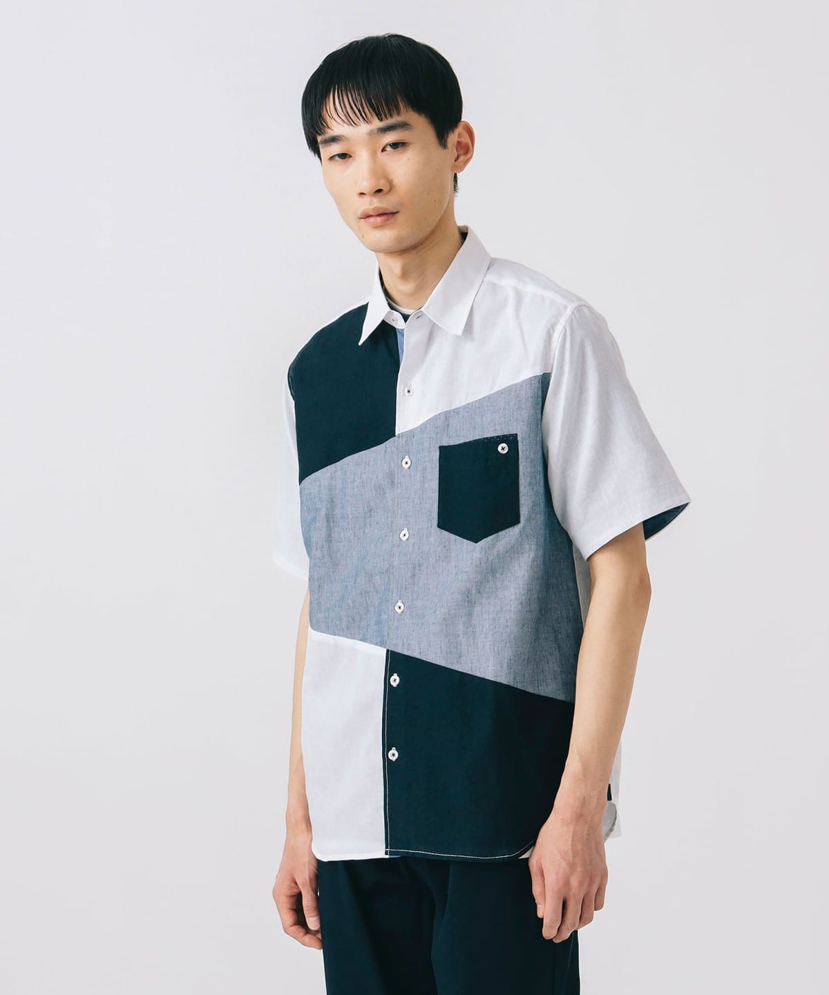 【6/5新規値下げ】クレイジー 切替 ショートスリーブ シャツ(接触冷感) シャツ・ブラウス MEN WHITE S 【6/5新規値下げ】クレイジー 切替 ショートスリーブ シャツ(接触冷感) シャツ・ブラウス MEN WHITE S