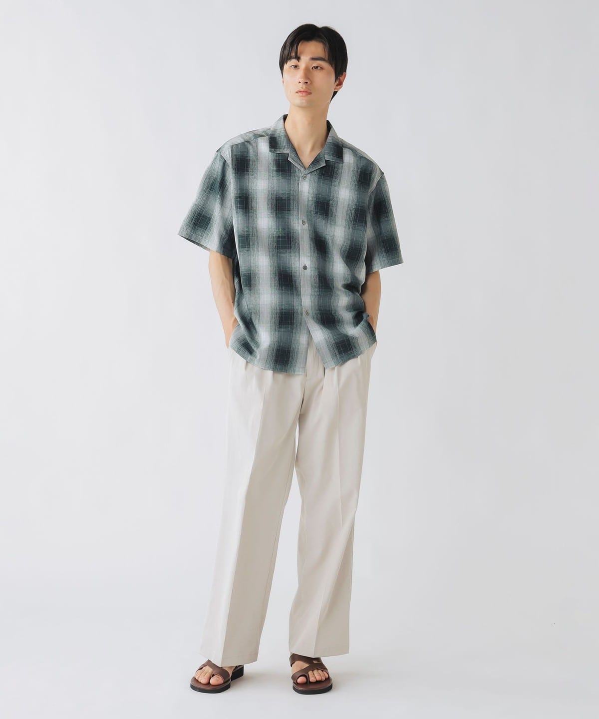 3108　こちらは専用です BLESS U BU pigment zip hoodie ブラック