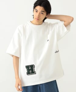 BEAMS HEART / レタード エンブロイダリー Tシャツ