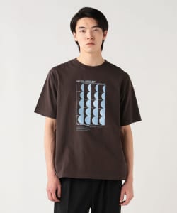 MND ハーフムーンTシャツ