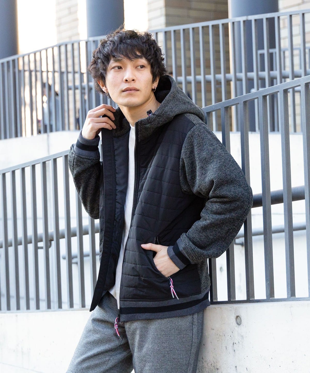 BEAMS ビームス スタジャン 黒グレー #L