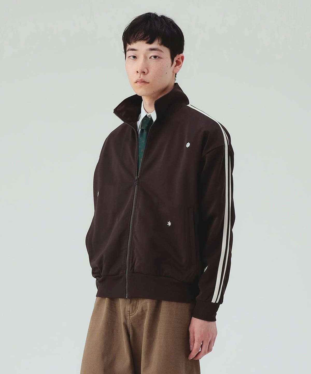 On × BEAMS トラックジャケット XL adidas Originals for BEAMS>｜ビームス 町田｜BEAMS