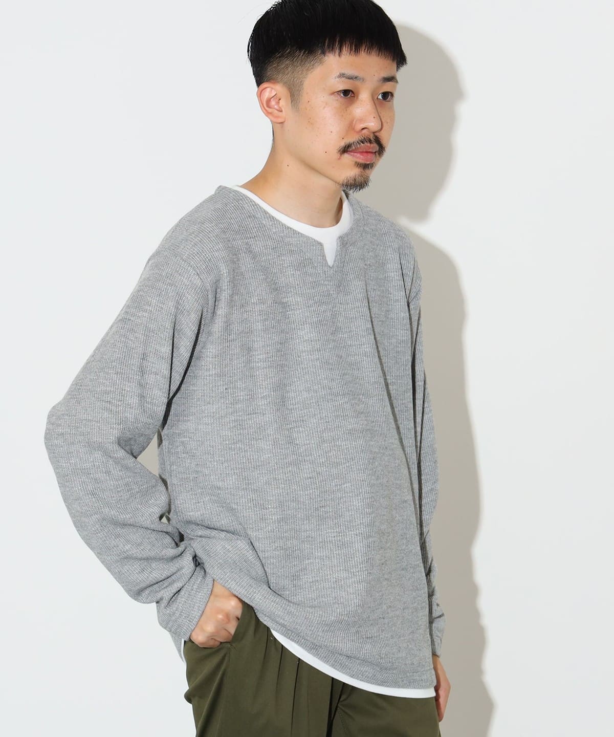 畦編み キーネック フェイクレイヤー カットソー Tシャツ・カットソー MEN GREY L 畦編み キーネック フェイクレイヤー カットソー Tシャツ・カットソー MEN GREY L