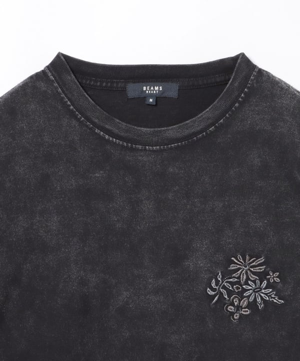 BEAMS HEART（ビームス ハート）フラワー 刺繍 ロングスリーブ T