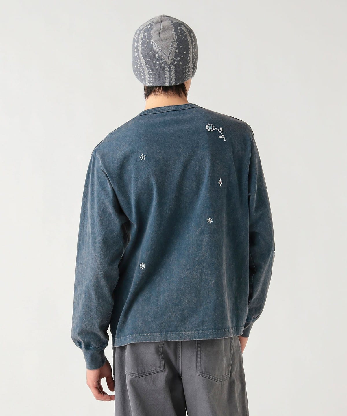 BEAMS HEART（ビームス ハート）スタッズ エンブレム ロングスリーブ