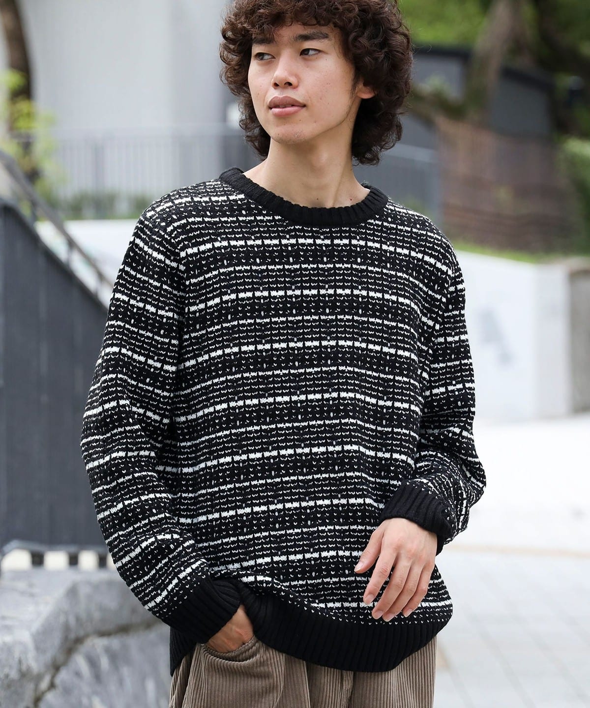 ランダム ボーダー クルーネック ニット トップス MEN BLACK M ランダム ボーダー クルーネック ニット トップス MEN BLACK M