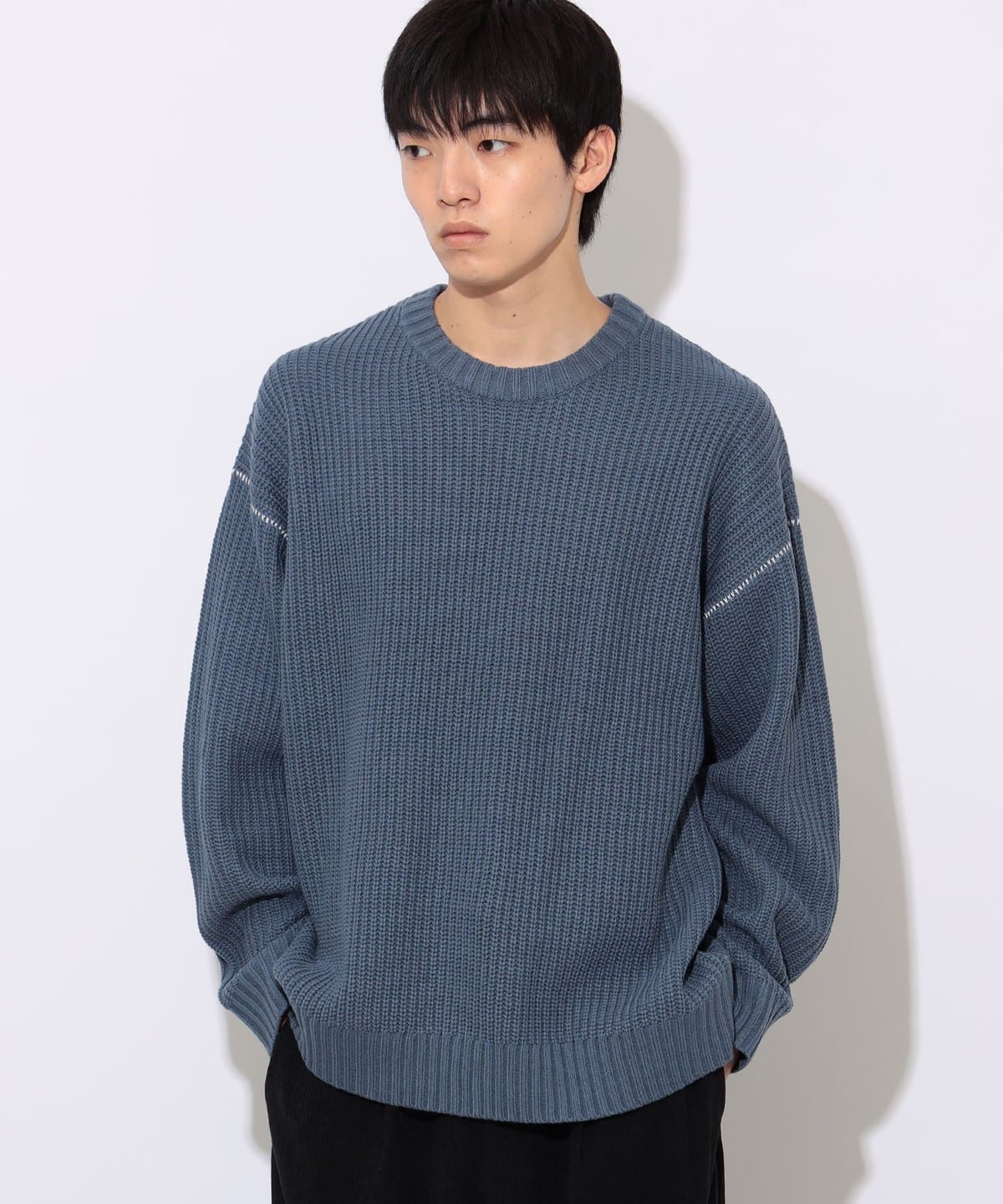 カタアゼ ビッグ クルーネック ニット トップス MEN SMOKE BLUE S カタアゼ ビッグ クルーネック ニット トップス MEN SMOKE BLUE S