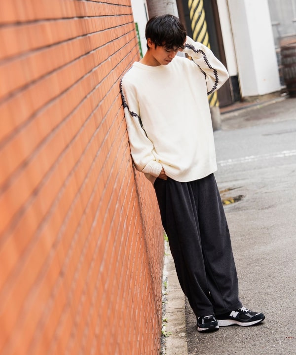 BEAMS HEART(ビームス ハート)ブランケットステッチ クルー BEAMS HEART(ビームス ハート)ブランケットステッチ クルー