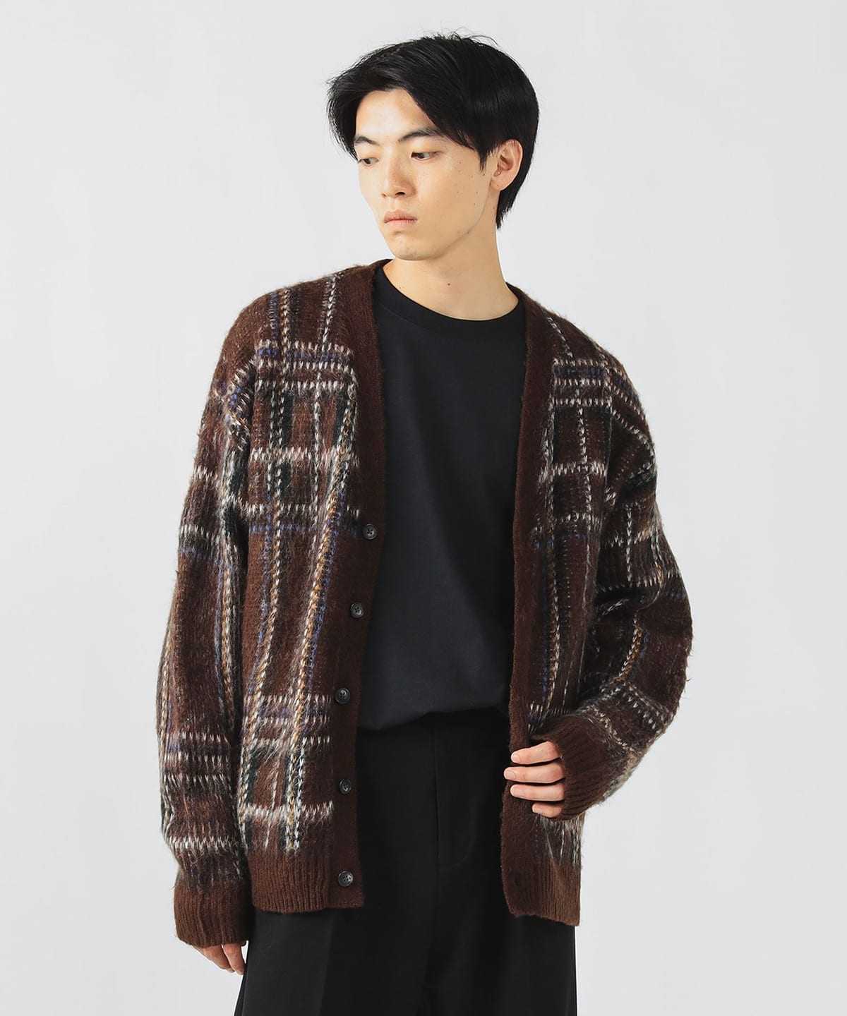 BEAMS HEART ブラック Vネック カーディガン L BEAMS HEART ブラック Vネック カーディガン L - メルカリ