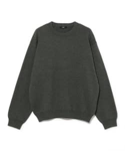 Sweatshirt-like crew neck knit