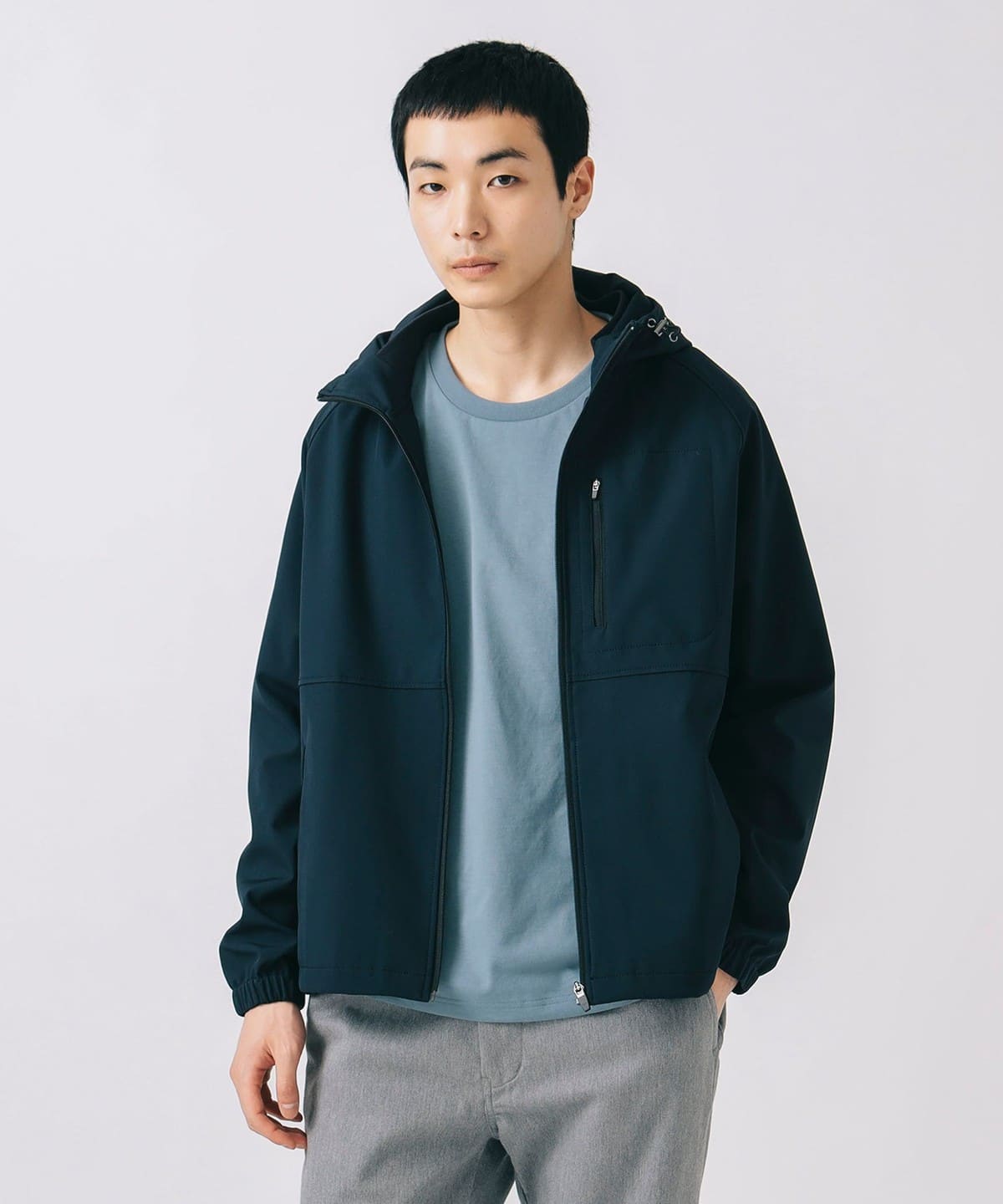 フィルム ライト フーディー(防風・撥水加工) ブルゾン MEN NAVY S フィルム ライト フーディー(防風・撥水加工) ブルゾン MEN NAVY S