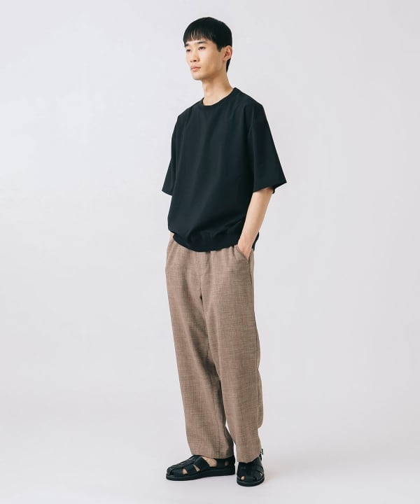 セール】『UR TECH DRYLUXE』センタープレスストレートパンツ