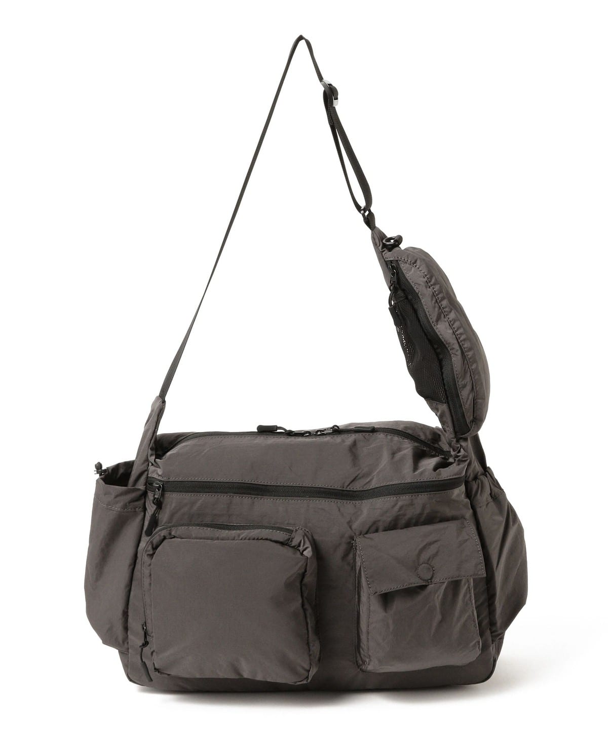 ビームスハート　4ポケットバッグ BEAMS HEART（ビームス ハート）ユーティリティー ポケット