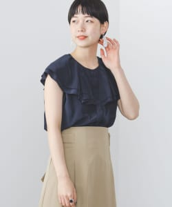 ドビー ネックフリルプルオーバー