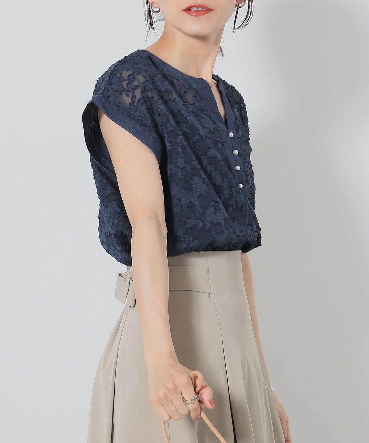 BEAMS - 【新品】mangata ハートネックブラウスの通販 by Par's