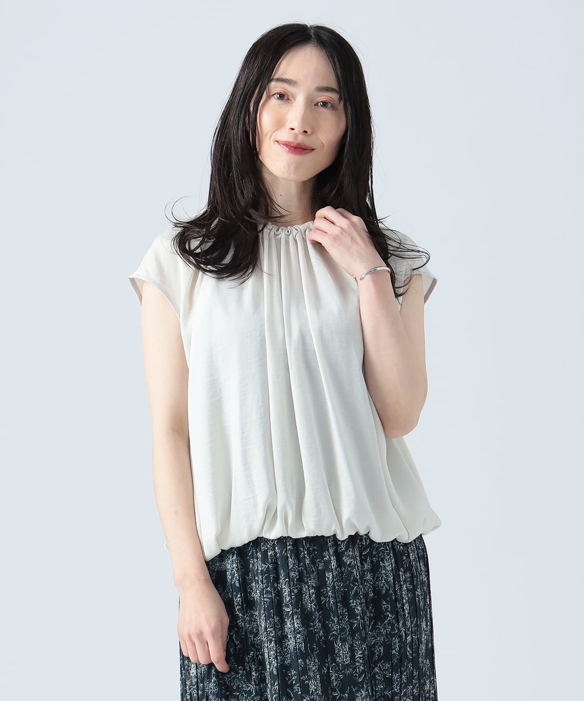ギャザー フレンチスリーブ ブラウス シャツ・ブラウス WOMEN OFF WHITE ONE SIZE ギャザー フレンチスリーブ ブラウス シャツ・ブラウス WOMEN OFF WHITE ONE SIZE