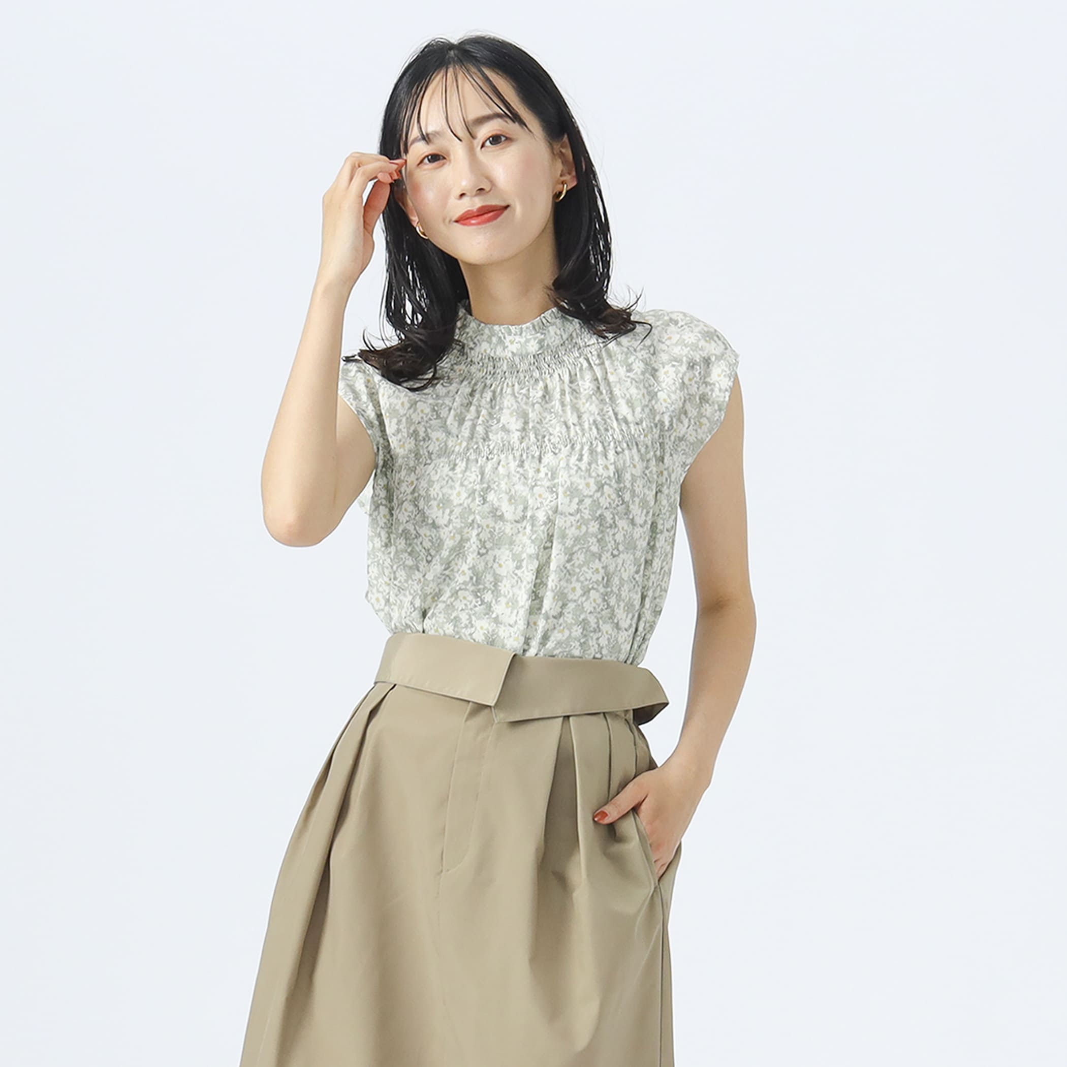 ネック フリル シャーリング ブラウス シャツ・ブラウス WOMEN BEIGE ONE SIZE ネック フリル シャーリング ブラウス シャツ・ブラウス WOMEN BEIGE ONE SIZE