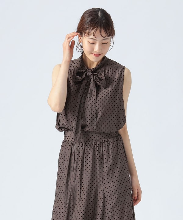 BEAMS HEART BEAMS HEART Flocked Dot Satin Bowtie Blouse
