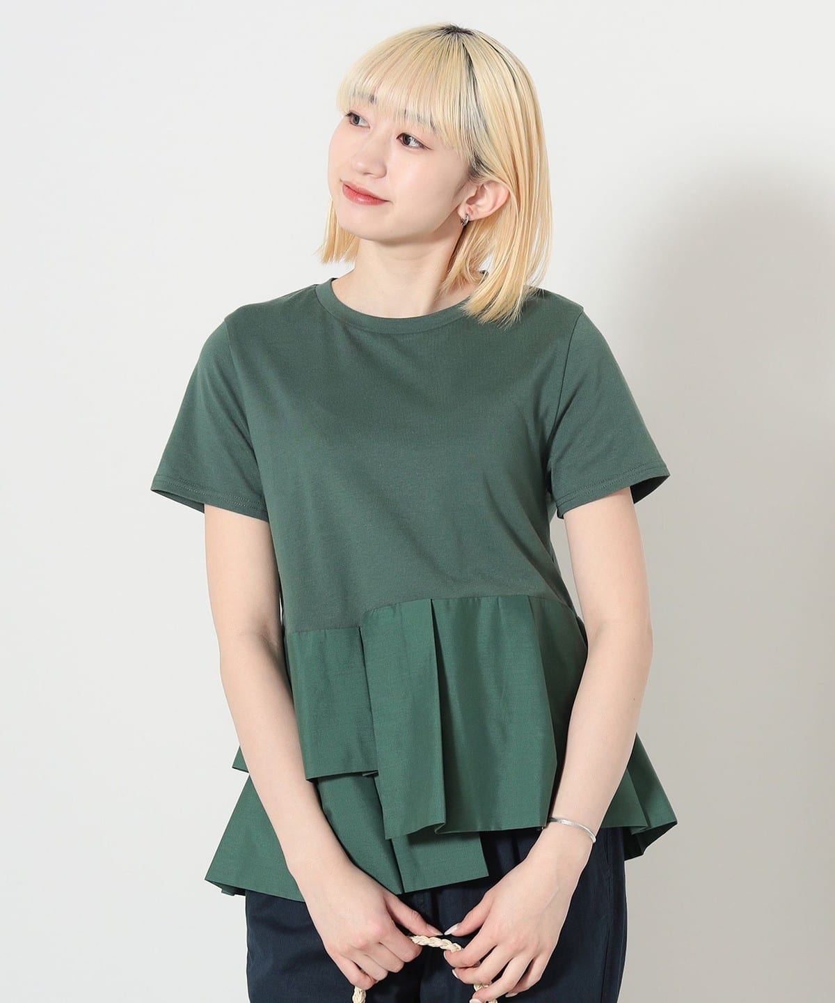 アシンメトリー 異素材プルオーバー Tシャツ・カットソー WOMEN DARK GREEN ONE SIZE アシンメトリー 異素材プルオーバー Tシャツ・カットソー WOMEN DARK GREEN ONE SIZE
