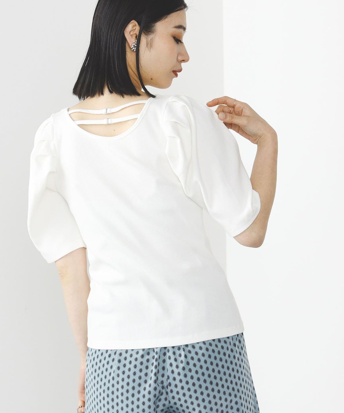 パワーショルダー リブプルオーバー Tシャツ・カットソー WOMEN OFF WHT FREE パワーショルダー リブプルオーバー Tシャツ・カットソー WOMEN OFF WHT FREE