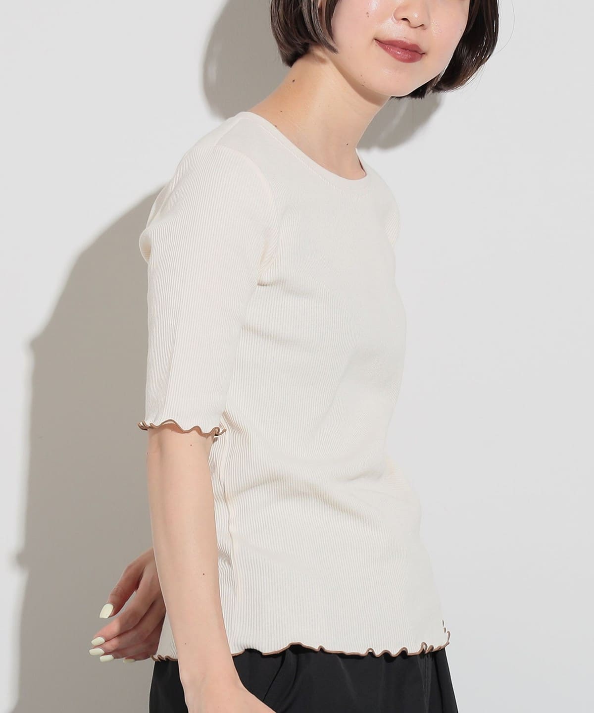 配色メロー プルオーバー Tシャツ・カットソー WOMEN OFF WHITE ONE SIZE 配色メロー プルオーバー Tシャツ・カットソー WOMEN OFF WHITE ONE SIZE