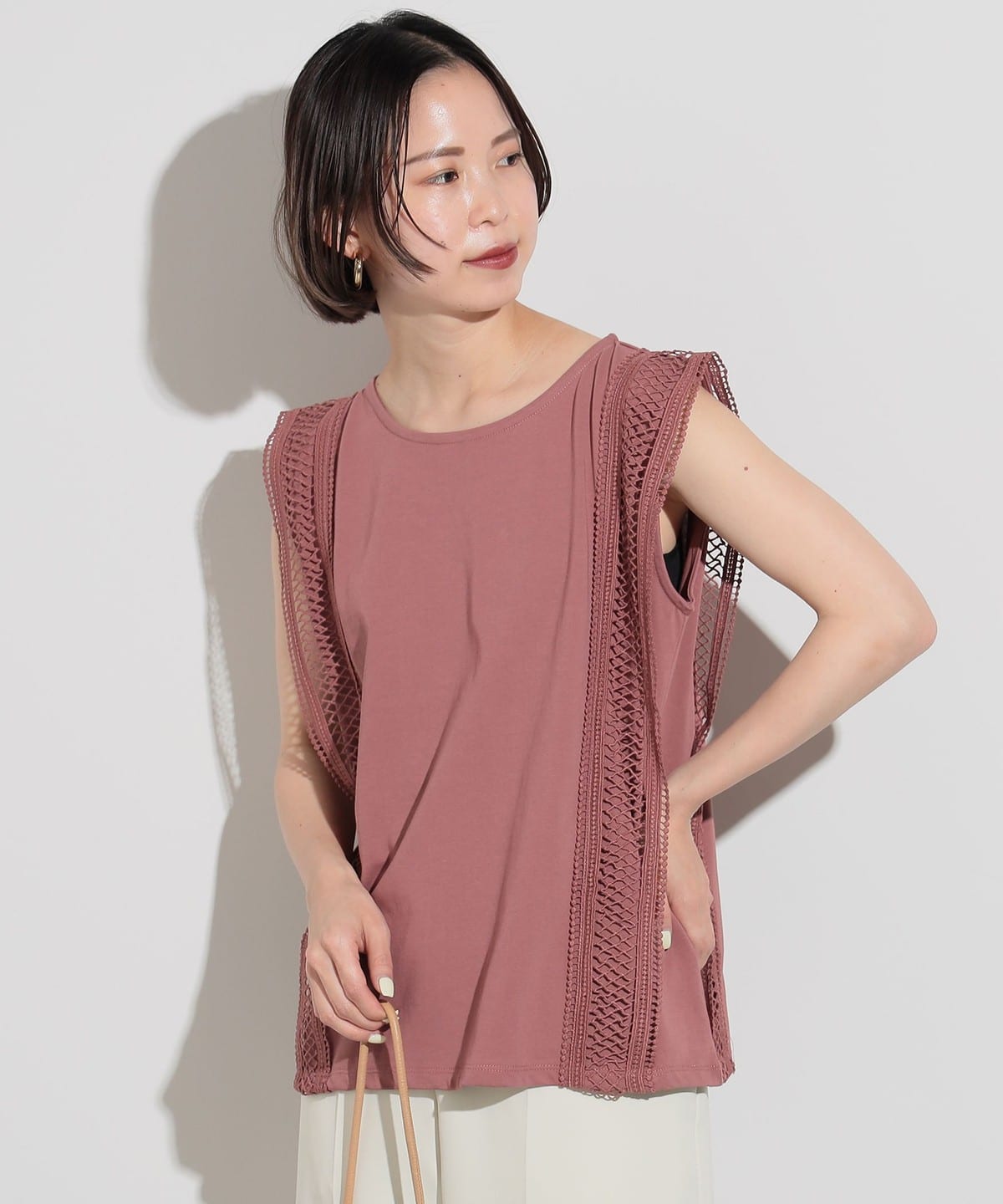 レース ノースリーブプルオーバー Tシャツ・カットソー WOMEN PINK ONE SIZE レース ノースリーブプルオーバー Tシャツ・カットソー WOMEN PINK ONE SIZE