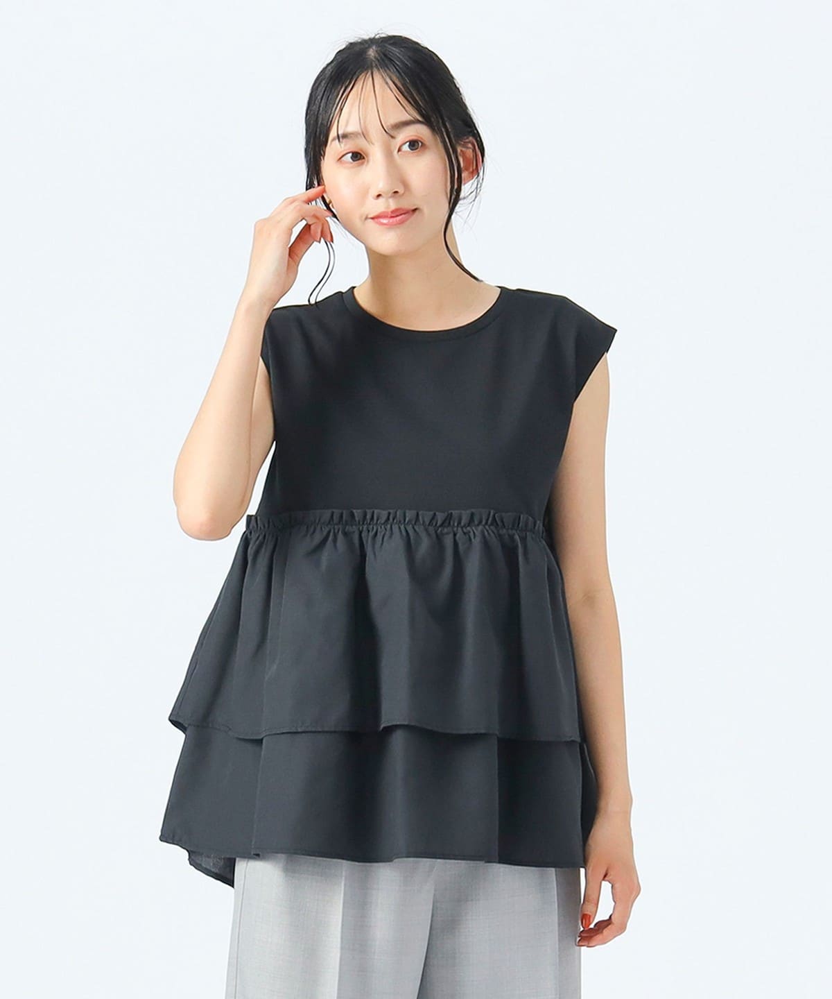 コンビティアード プルオーバー Tシャツ・カットソー WOMEN BLACK ONE SIZE コンビティアード プルオーバー Tシャツ・カットソー WOMEN BLACK ONE SIZE