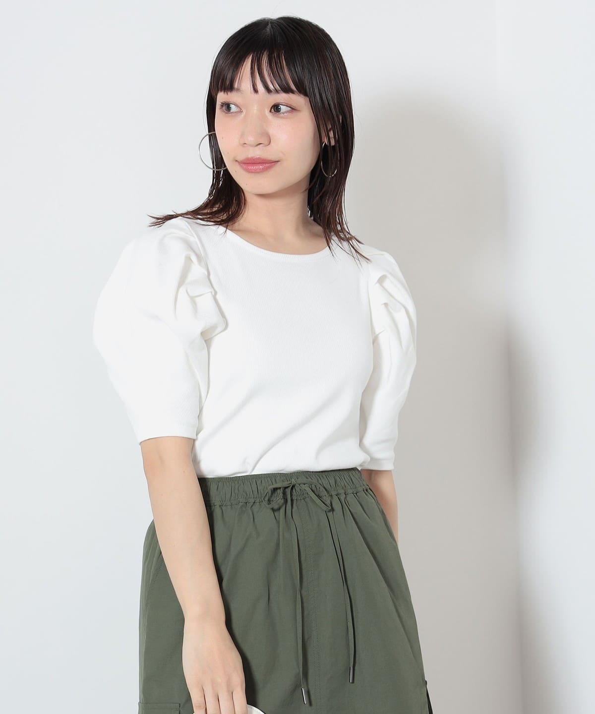 パワーショルダー リブプルオーバー Tシャツ・カットソー WOMEN OFF WHITE ONE SIZE パワーショルダー リブプルオーバー Tシャツ・カットソー WOMEN OFF WHITE ONE SIZE