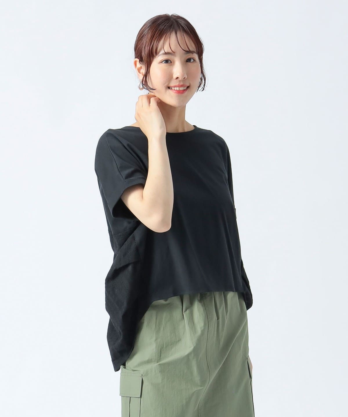 後ろタック 異素材クルーネック プルオーバー Tシャツ・カットソー WOMEN BLACK ONE SIZE 後ろタック 異素材クルーネック プルオーバー Tシャツ・カットソー WOMEN BLACK ONE SIZE