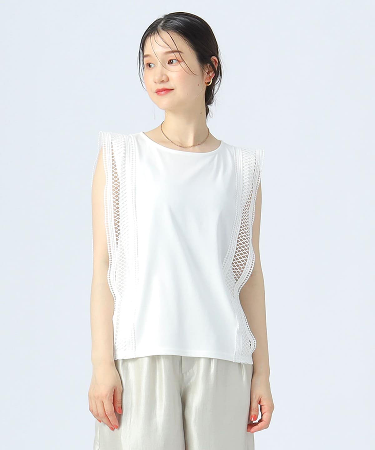 レース ノースリーブ プルオーバー Tシャツ・カットソー WOMEN OFF WHITE ONE SIZE レース ノースリーブ プルオーバー Tシャツ・カットソー WOMEN OFF WHITE ONE SIZE
