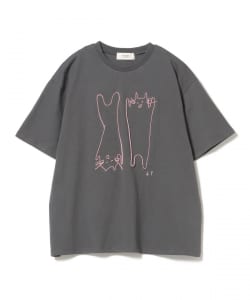 アート ネコ刺繍 Tシャツ