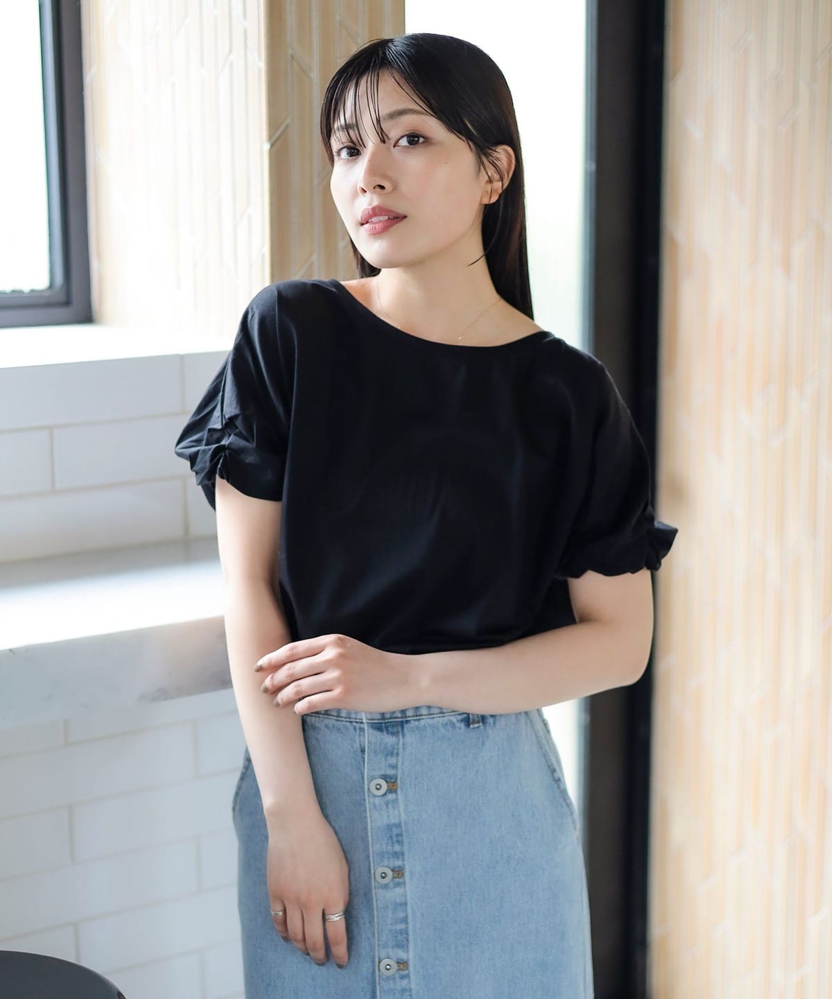 ツイストスリーブ プルオーバー Tシャツ・カットソー WOMEN BLACK ONE SIZE ツイストスリーブ プルオーバー Tシャツ・カットソー WOMEN BLACK ONE SIZE