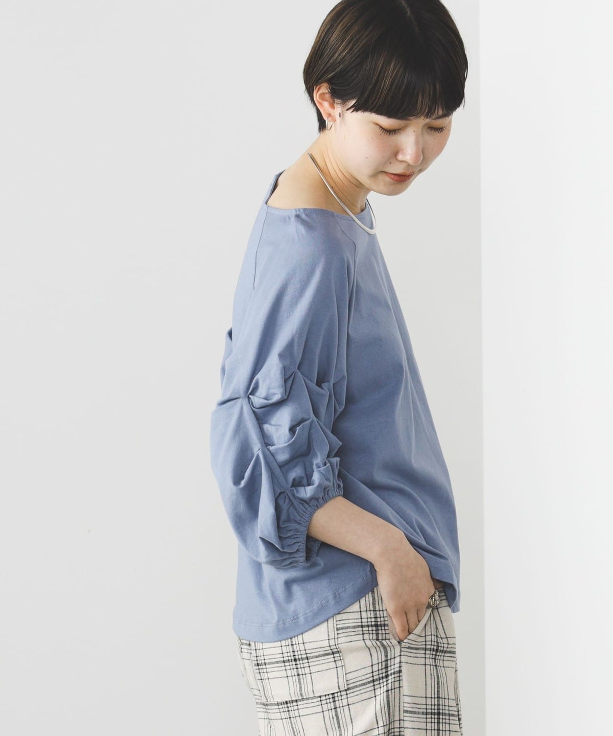 タックスリーブ プルオーバー Tシャツ・カットソー WOMEN GREYISH BLUE ONE SIZE タックスリーブ プルオーバー Tシャツ・カットソー WOMEN GREYISH BLUE ONE SIZE