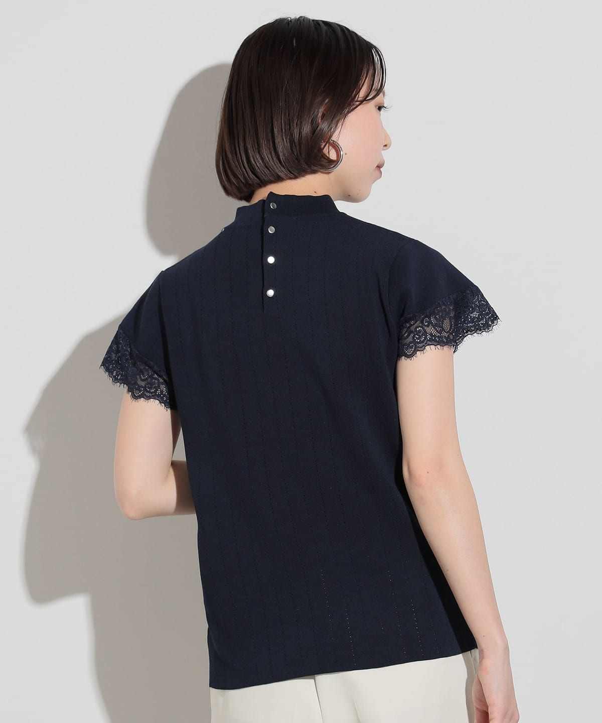 袖レース ハイネック プルオーバー トップス WOMEN NAVY ONE SIZE 袖レース ハイネック プルオーバー トップス WOMEN NAVY ONE SIZE