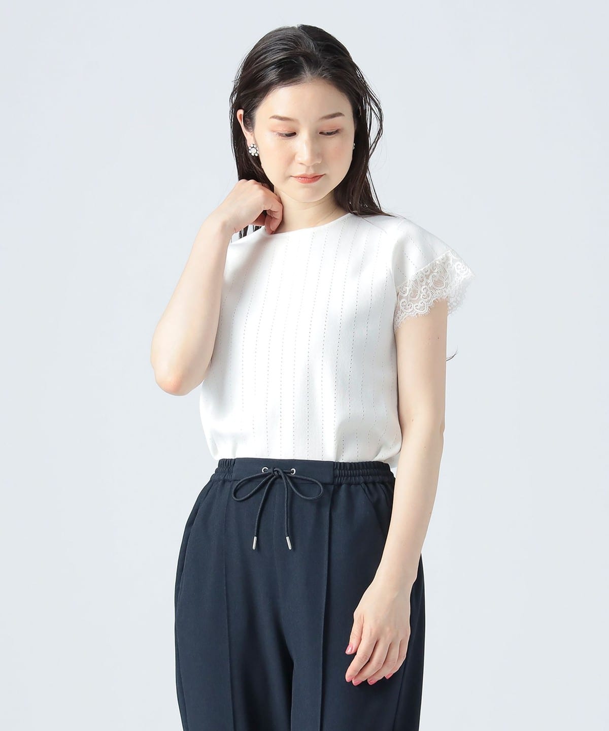 袖レース アイレットニット プルオーバー トップス WOMEN OFF WHITE ONE SIZE 袖レース アイレットニット プルオーバー トップス WOMEN OFF WHITE ONE SIZE