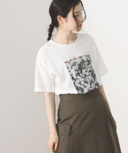 BEAMS HEART / ロゴ刺繍 マーガレット Tシャツ