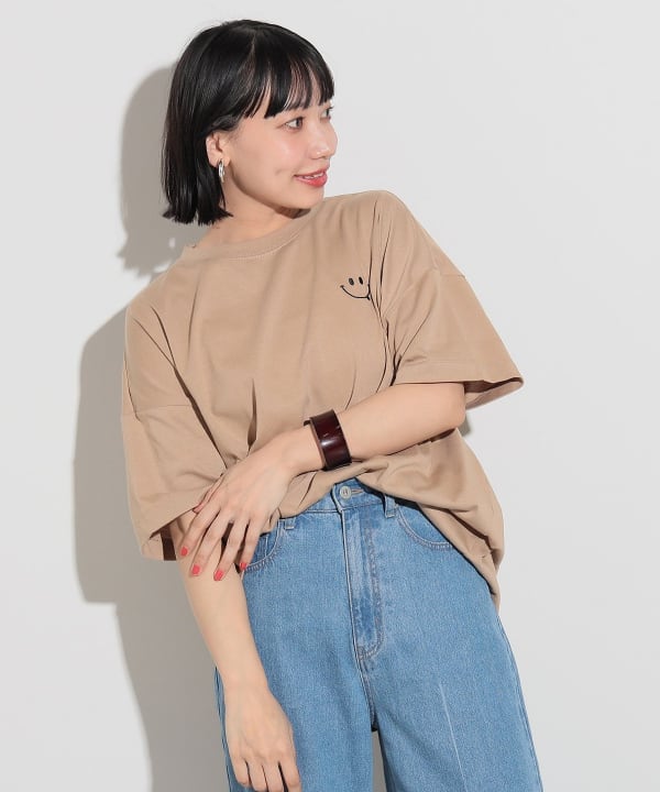BEAMS HEART（ビームス ハート）フェイス刺繍 Tシャツ（Tシャツ