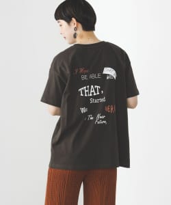 BEAMS HEART / バックレター Tシャツ