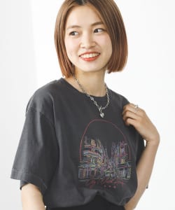 BEAMS HEART / カラフルプリント Tシャツ